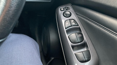 Nissan Juke 1.0 DiG-T 114 N-Connecta 5dr Petrol Hatchback